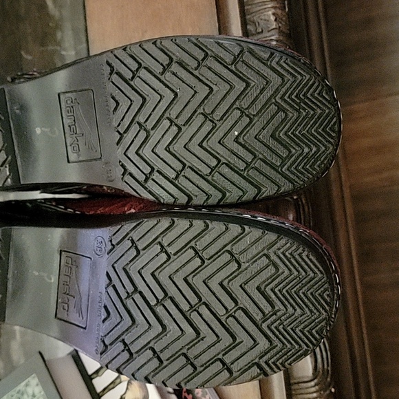 Dansko Sanita Tapestry Clogs Floral SZ 38 - Picture 6 of 6